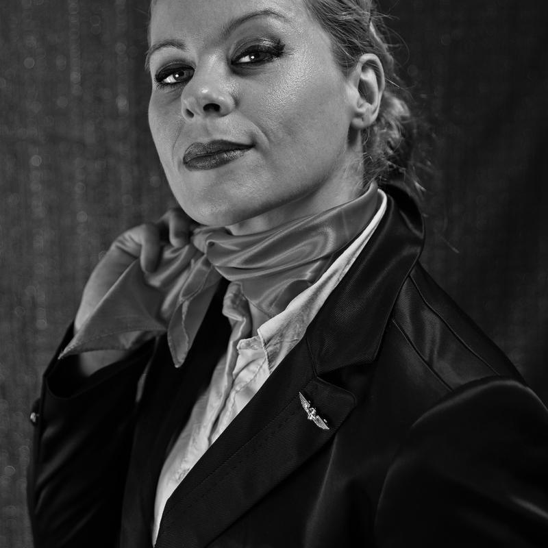 Sesión de fotos: Erzebeth de Rull - Azafata 068