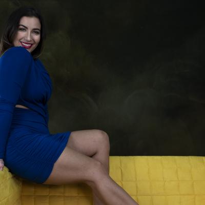 Sesión fotos Oreana Spena: Sofa Amarillo 054