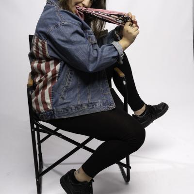 Sesión fotos Miriam: Y una silla 038