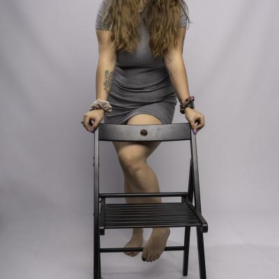 Sesión fotos Miriam: Y una silla 042