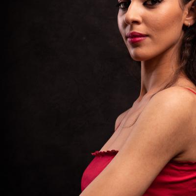 Sesión fotos: Jazmine en Rojo 002