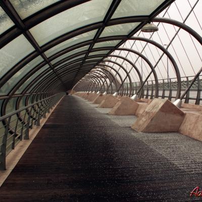 Lateral del Tercer milenio