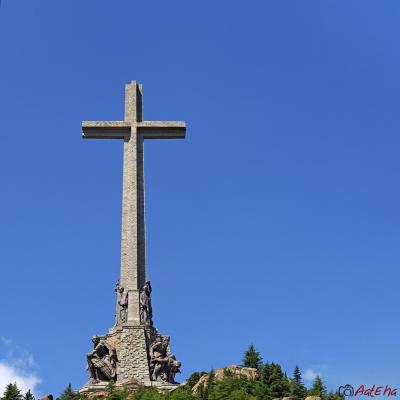 Cruz de los caídos